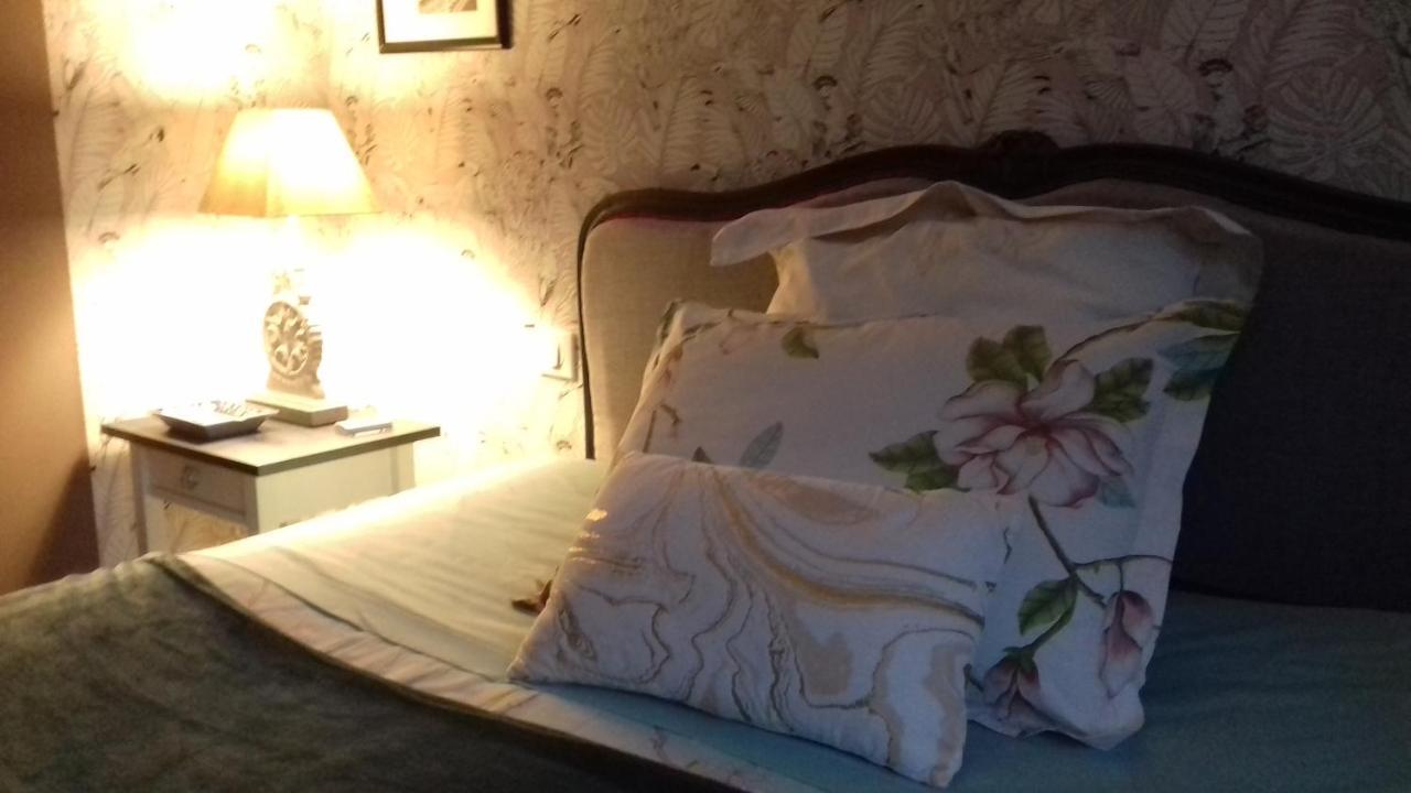 Chambre dans maison privée Awoingt Extérieur photo